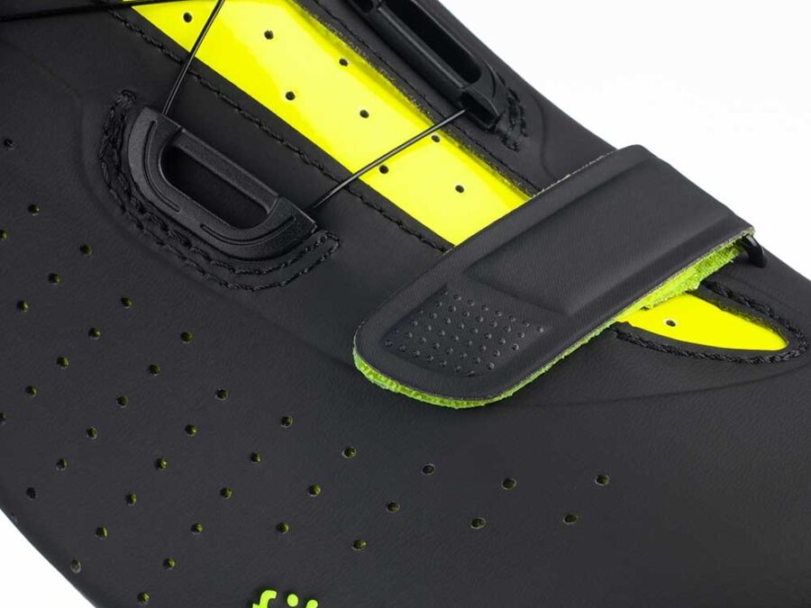 fizik-tempo-overcurve-r5-scarpe-da-strada